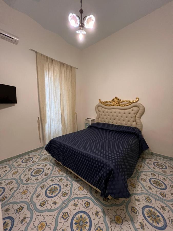 Bed and Breakfast Beb Rosy Nápoles Exterior foto