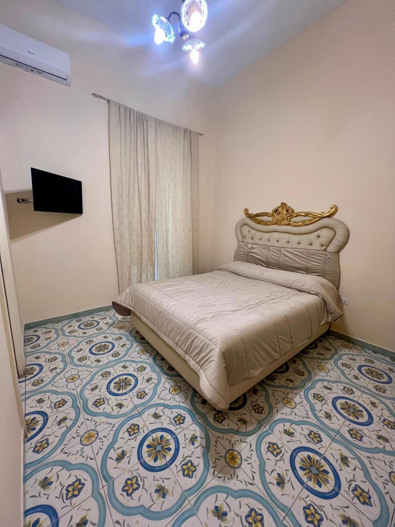 Bed and Breakfast Beb Rosy Nápoles Exterior foto