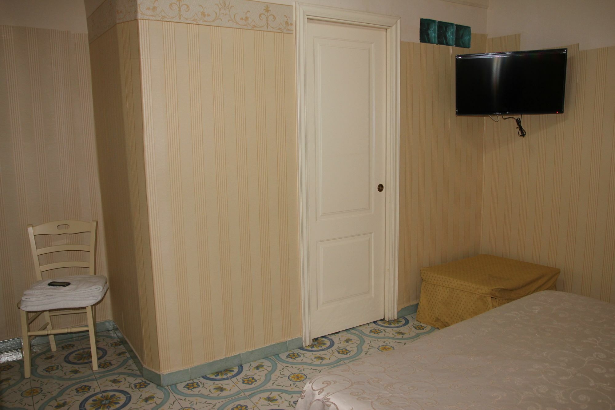 Bed and Breakfast Beb Rosy Nápoles Exterior foto
